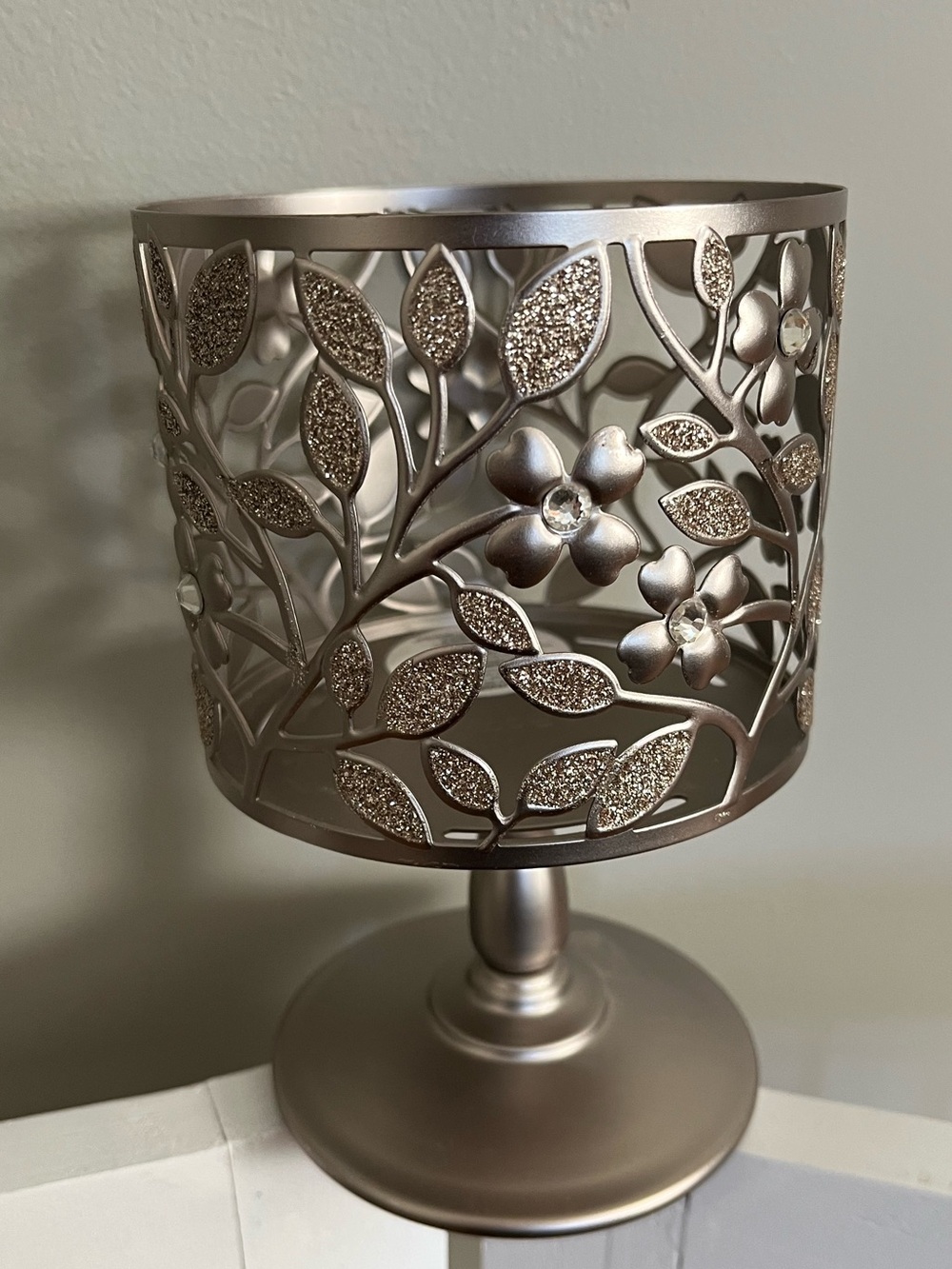 NWT BBW candle holder